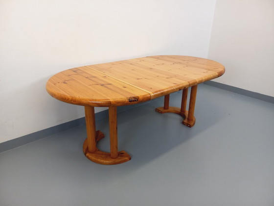 Image 1 of Vintage Scandinavian round dining table by Rainer Daumiller in pine from the 1960s/70s with extensions