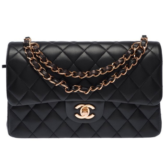 Image 1 of CHANEL Timeless/Classic in schwarzem Leder