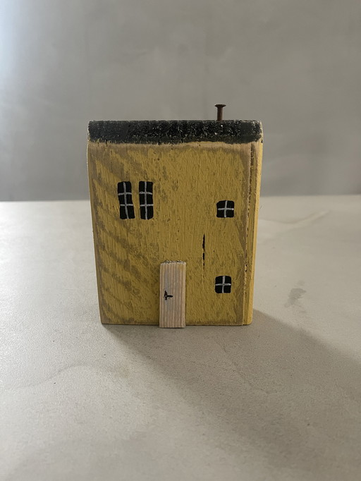 Dutch Wood Gifts.   Little houses. Recycled wood. 