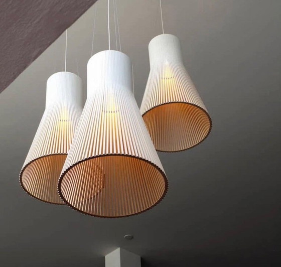 Set mit 4 Secto Design Magnum 4202 Lampen – Seppo Koho – Pendelleuchten, Wood (photo 4 of 5)