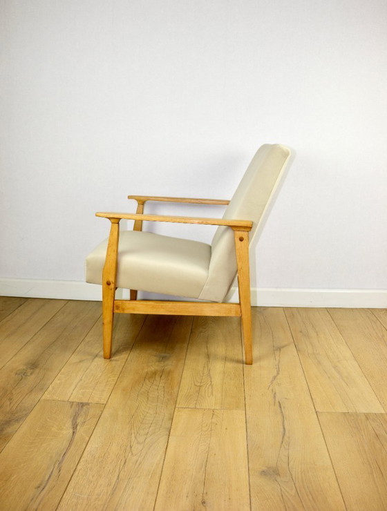 Image 1 of Classic armchair Vintage 70s beige - Jade series