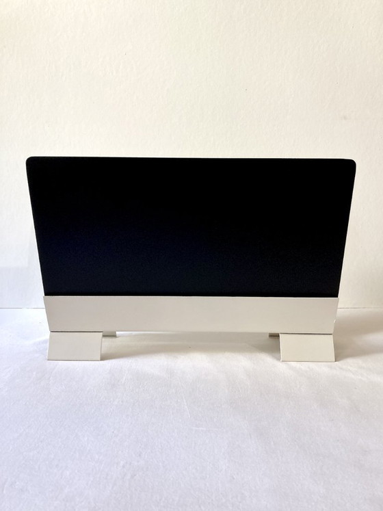 Image 1 of Porte-revues en métal noir et blanc crème, années 1950