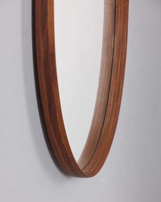 Image 1 of VINTAGE 1970S OVAL WALL MIRROR IN WOOD, ITALIAN DESIGN