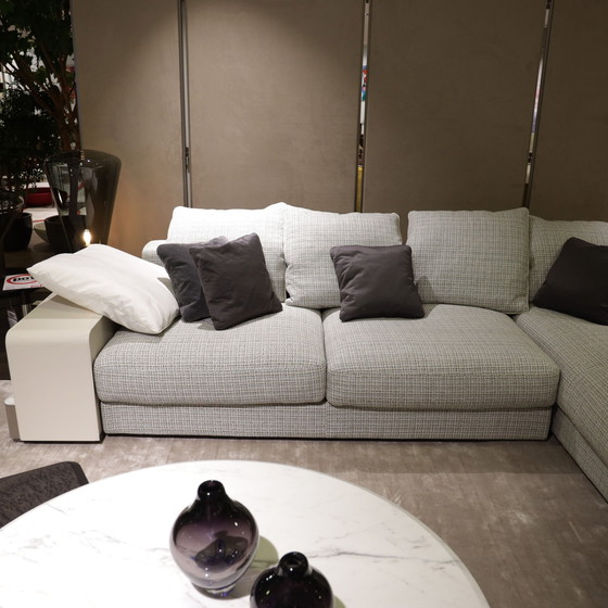 Image 1 of Giorgetti Skyline corner sofa