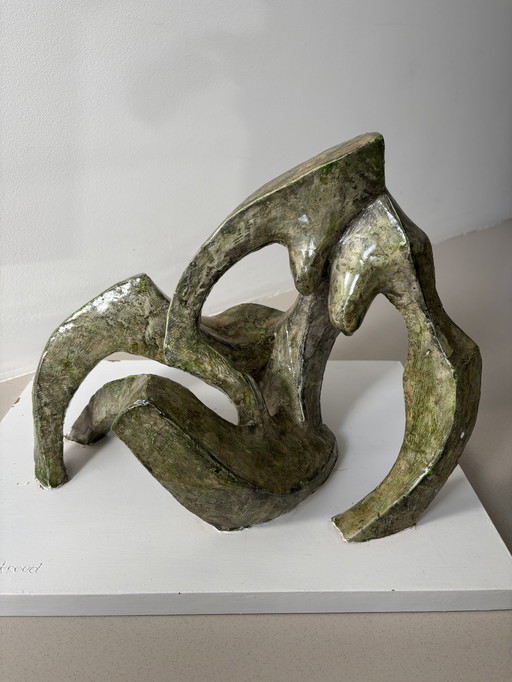 " die Frau " Yazan Maksoud Skulptur signiert