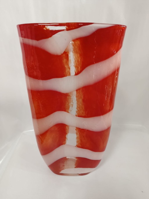 Gorgeous Hand-Blown Red & White Swirl Glass Vase