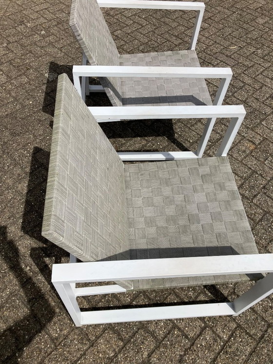 Image 1 of 2 x Lounge-Sessel und Tisch