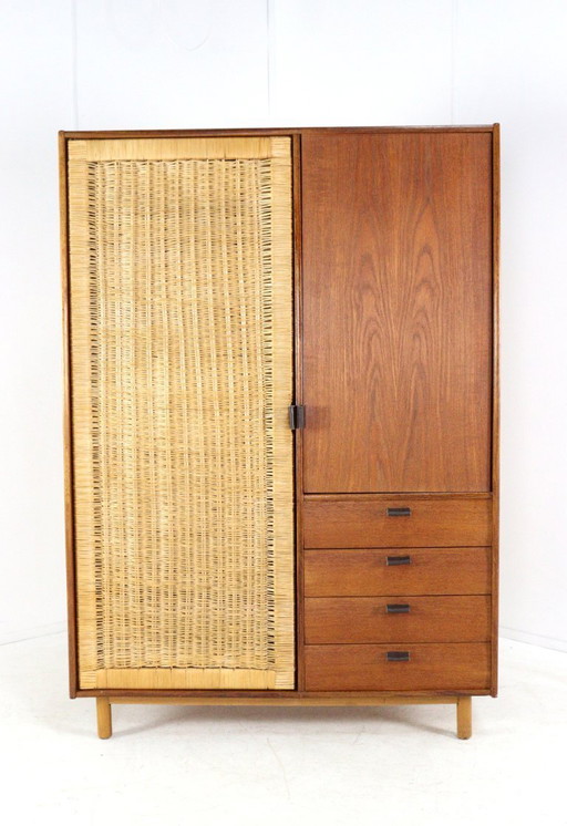 Sebastian Muggenthaler Kleiderschrank Mädchenkleiderschrank Vintage