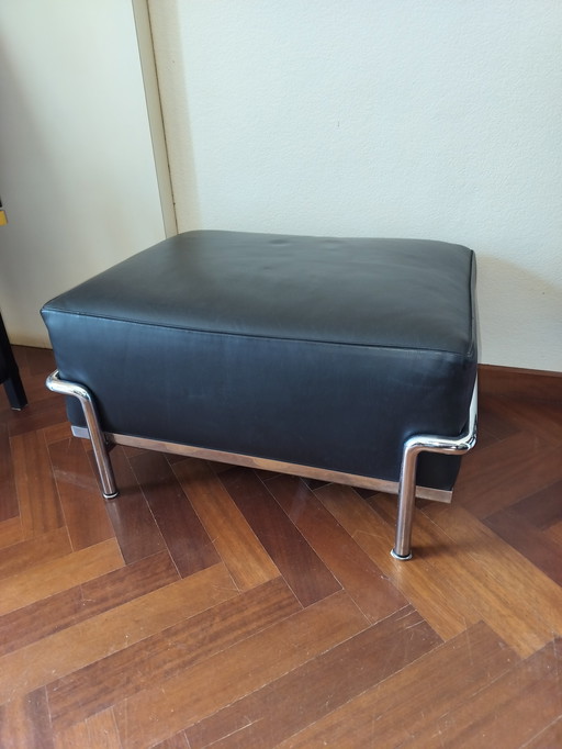 2 Armchairs 1 Kruki Cassina LC2 Le Corbusier