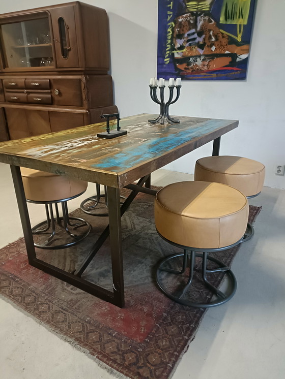 Image 1 of Puff de cuero marrón nuevo