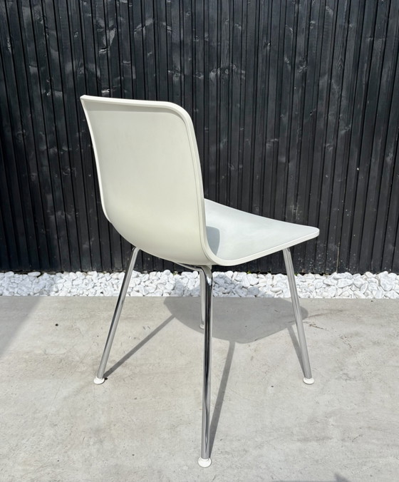 Vitra Hall – Sedie da pranzo, Metal, Plastic (photo 6 of 9)