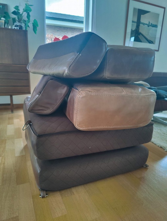 Image 1 of Set di divani in pelle di bufalo vintage: design senza tempo, comfort ineguagliabile e carattere autentico