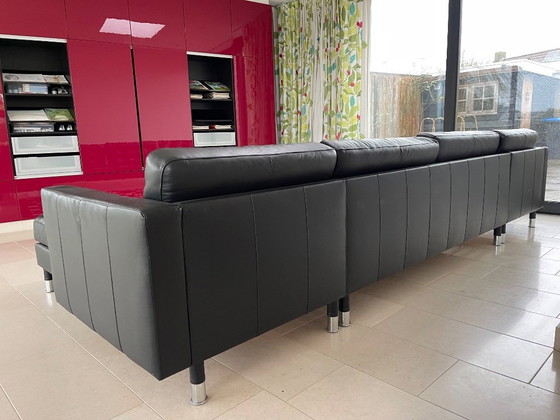 Image 1 of Großes schwarzes Ledersofa mit 2 Chaiselongues