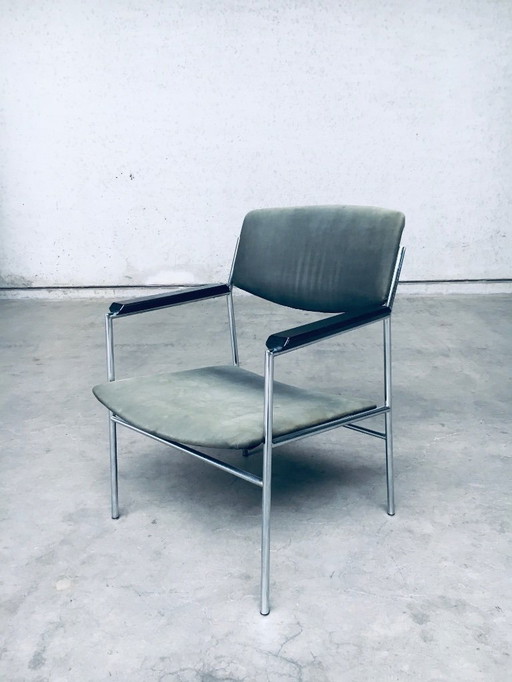 Midcentury Modern Dutch Design Armchair by Gijs Van Der Sluis, Netherlands 1960s