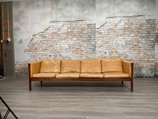 AP Stolen AP63/4 – Cuir marron clair | Hans J. Wegner – banken, Leather, Wood