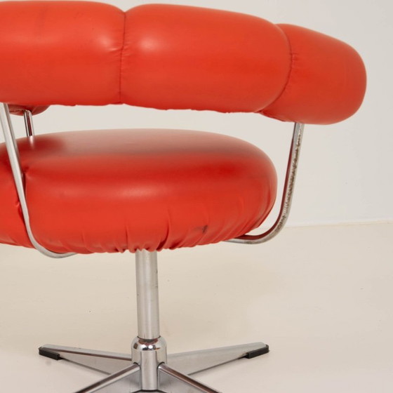 Image 1 of Vintage Swirl Chair in oranje kunstleer