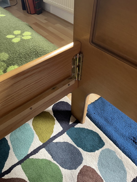 Image 1 of Letto singolo vintage in rovere massello