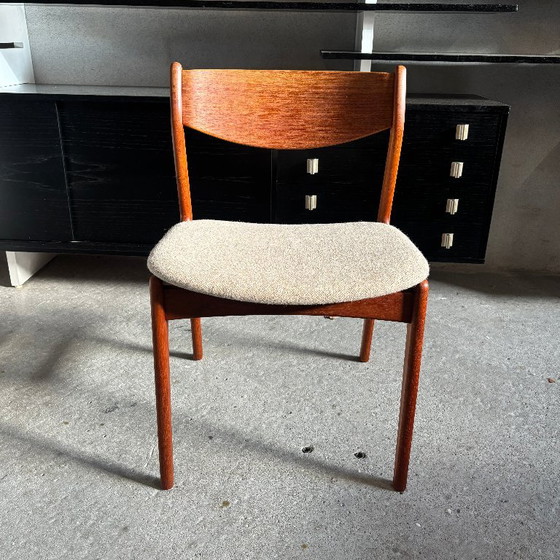 4 Teak Dining chairs by P.E. Jørgensen for Farsø, P. E. Jørgensen for Farsø, Wood, Textile, Brown (photo 7 of 11)