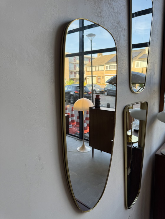 Image 1 of 1970er Jahre Spiegel mit Messingrahmen - Otto Versand Classic