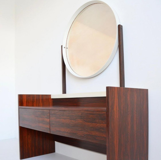 Tocador escandinavo de palisandro, Tocadores, Madera, Marrón, Mid Century Modern (foto 3 de 9)