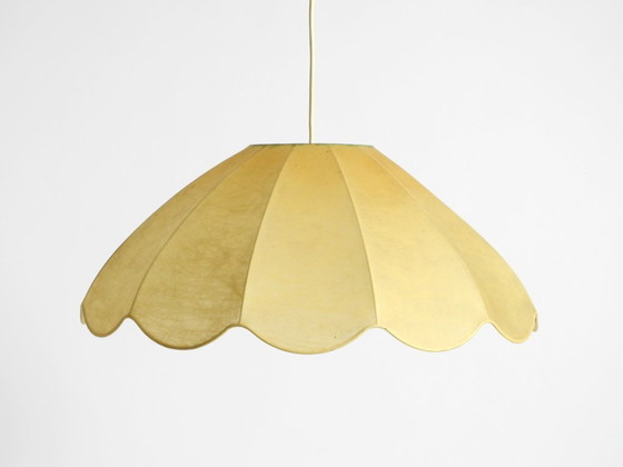 Image 1 of Bellissima lampada a sospensione Cocoon moderna di metà secolo