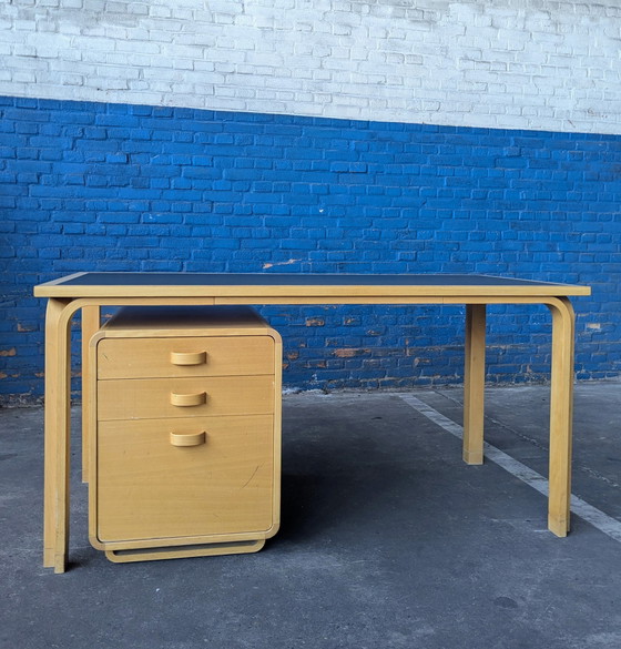 Image 1 of Magnus Olesen-Schreibtisch -Rud Thygesen & Johnny Sørensen