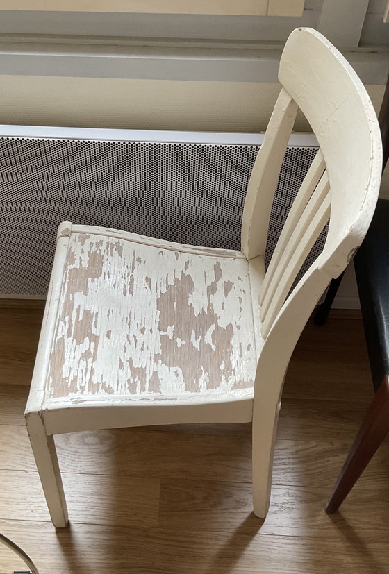 Image 1 of Sedia da bistrot vintage in legno in ottime condizioni