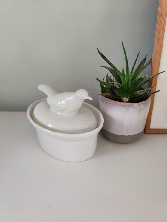 Image 1 of Apilco France Porcelaine à Feu pâté pot oiseau