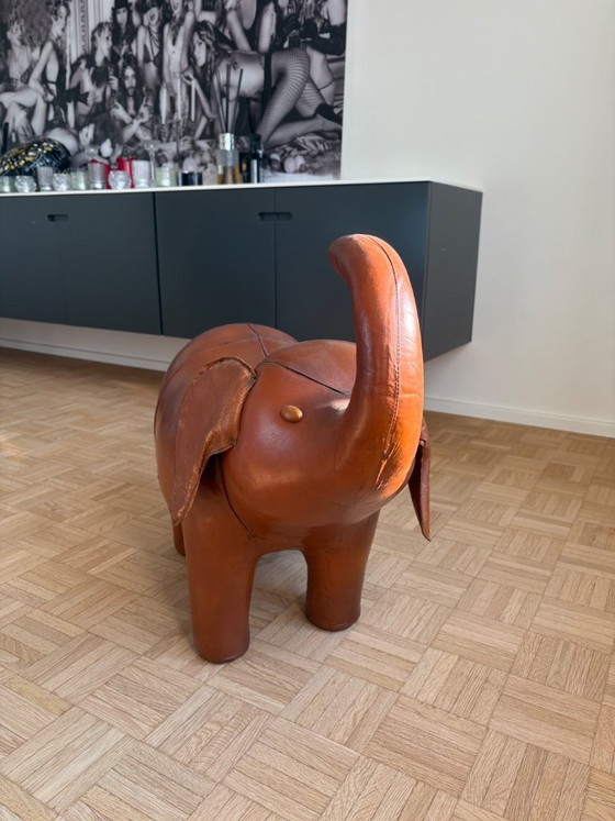 Image 1 of Poggiapiedi originale Dimitri Omersa Elephant in pelle Havana, modello grande, anni '70