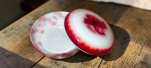 Edgar Böckman per Höganäs – Antica scatola svedese con coperchio in ceramica – Smalto lucido – Anni '20 circa
