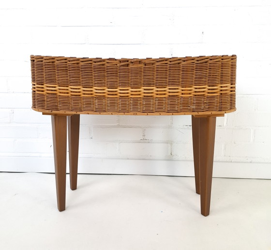 Image 1 of Jardinière vintage années 1960-70 en bois et rotin, design danois