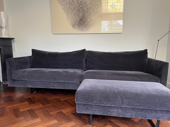 Image 1 of Canapé 4 places Montis Axel avec pouf