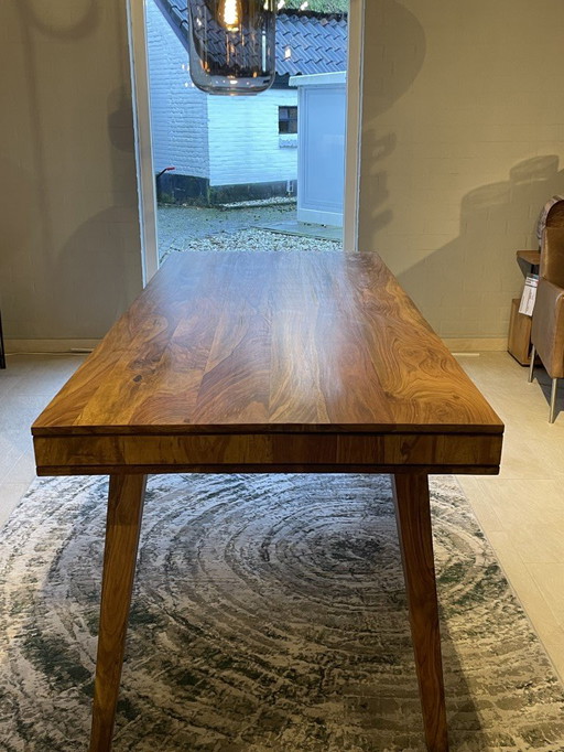 Feelings Vick dining table - 235x90