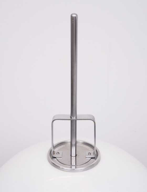 Vloerlamp "Lucerna" van verchroomd staal, ontworpen door Harvey Guzzini voor Meblo in de jaren 60. (photo 30 of 40)