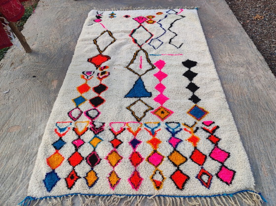 Image 1 of Tapis azilal 163x165 NEUF 