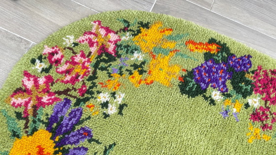 Image 1 of Pagina simile 1 di 19 Tappeto ovale anni '70 in pura lana 144x88cm