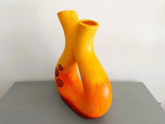 Image 1 of Jarrón decorativo de cerámica