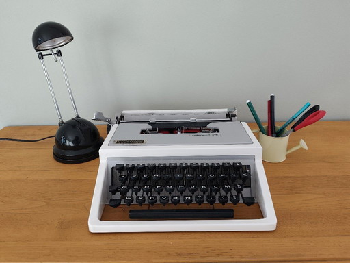 Underwood 310 typemachine, gemaakt in Spanje.