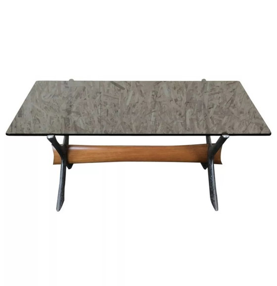 Image 1 of Tavolo da caffè anni '60 e '70 con piano in vetro e metallo in teak