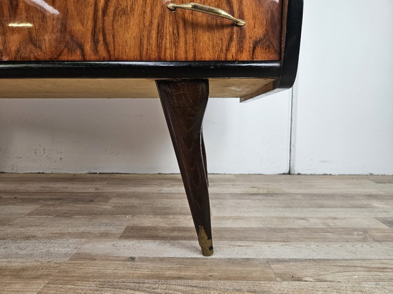 Image 1 of Jaren 50 ladekast met zes laden en glazen blad