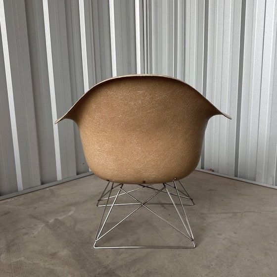 Image 1 of Poltrona Eames LAR, Charles Eames e Ray Eames, Herman Miller