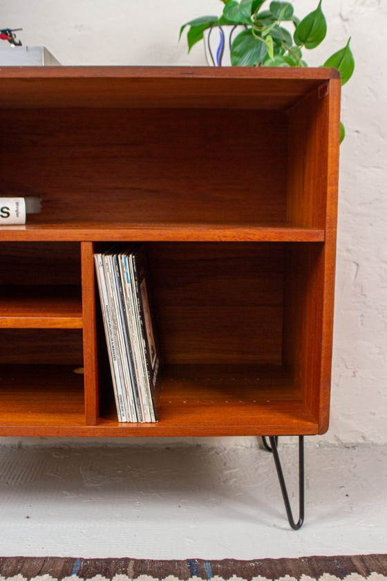 Image 1 of Mueble para discos antiguo, cómoda para equipos de alta fidelidad, aparador, danés de mediados de siglo.