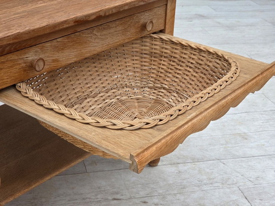 Anni '70, Tavolino scandinavo con cassetti, legno massello di rovere, rattan. – Tavolini (photo 17 of 21)