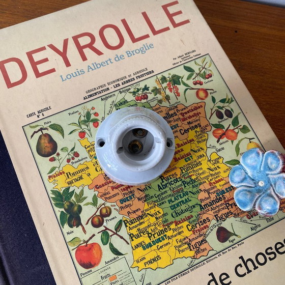 Image 1 of Aplique de pared oblicuo antiguo en cerámica de porcelana