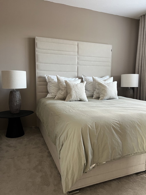 Eric Kuster Bed Set
