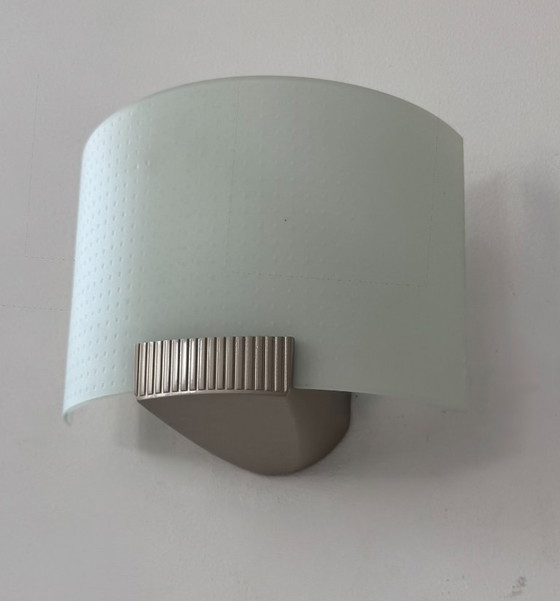 Image 1 of Coppia di applique vintage, metallo e vetro smerigliato, Francia, 1970