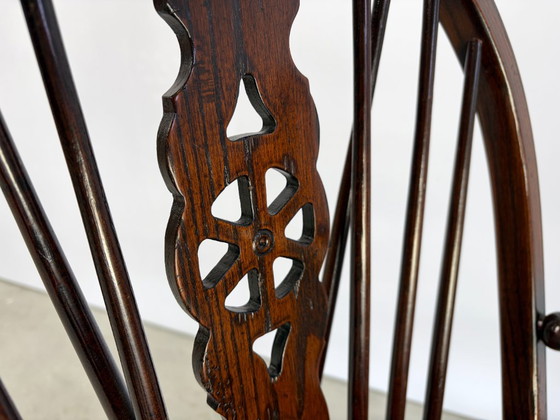 Mooie Engelse Windsor stijl eetkamerstoelen, set van 4 – Wood (photo 4 of 10)