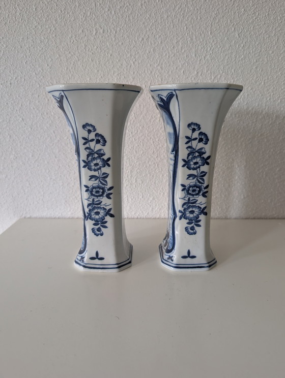Image 1 of Delft blue vases