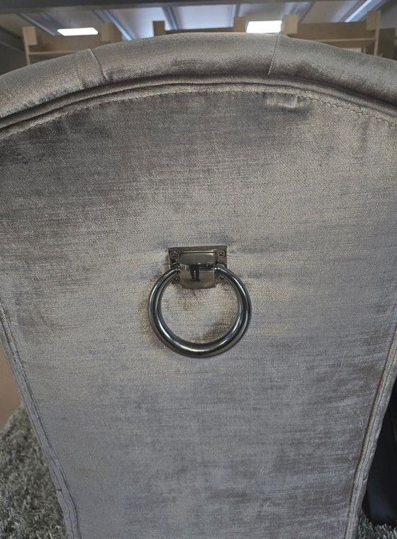 Image 1 of 4 stoelen met luxe kemerstof. Kleur taupe/ beige