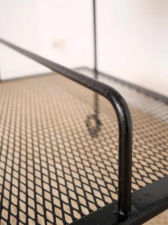 Image 1 of tavolino laterale vintage in metallo perforato